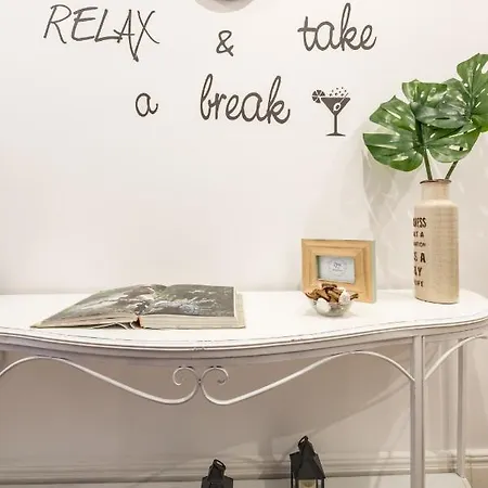 Bed & Breakfast 36 *