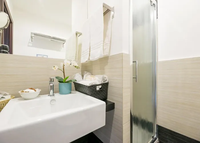 36 Bed & Breakfast 4*